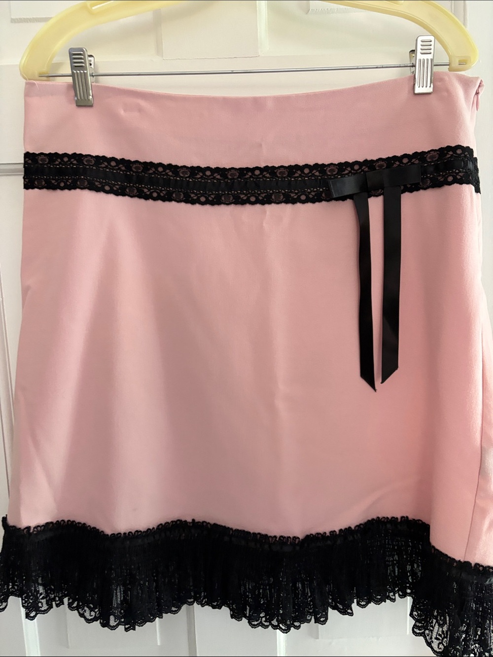 Arden B Pink Mini Skirt with Black Lace Trim L
